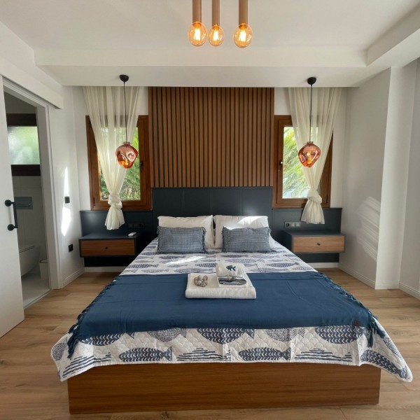 YALIKAVAK 4+1 DENİZE SIFIR SİTE İÇİNDE ÖZEL HAVUZLU