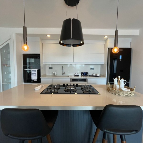 YALIKAVAK 4+1 DENİZE SIFIR SİTE İÇİNDE ÖZEL HAVUZLU