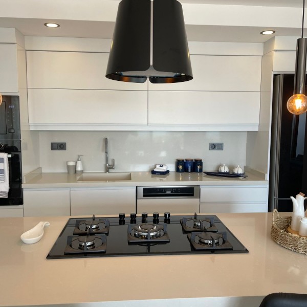 YALIKAVAK 4+1 DENİZE SIFIR SİTE İÇİNDE ÖZEL HAVUZLU