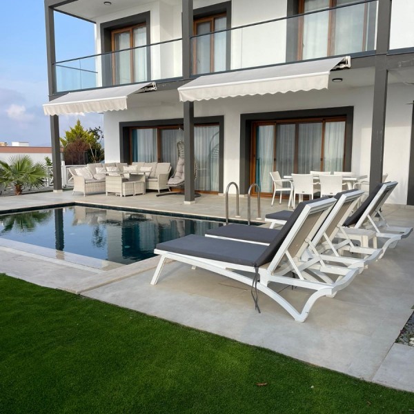 YALIKAVAK 4+1 DENİZE SIFIR SİTE İÇİNDE ÖZEL HAVUZLU